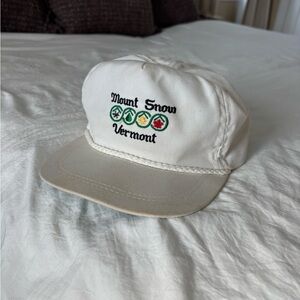 White Mount Snow Vermont Cap